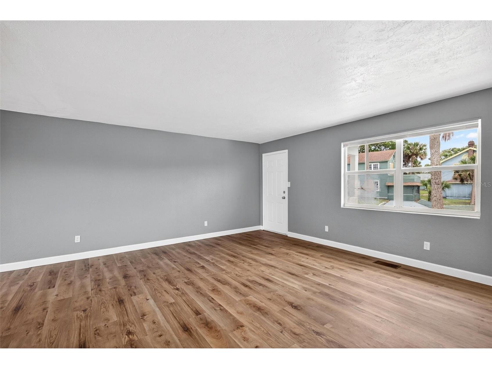 419 N Peninsula Drive Daytona Beach FL 32118 FC318902 image6