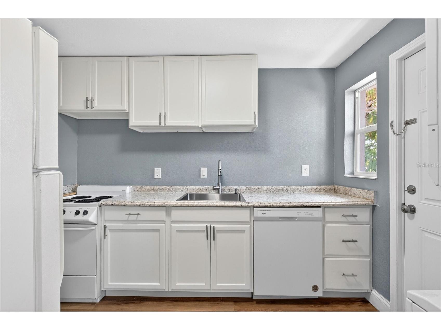 419 N Peninsula Drive Daytona Beach FL 32118 FC318902 image8