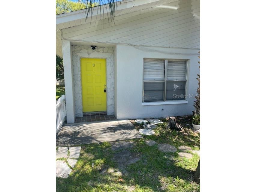 419 Pineapple Street #3 Tarpon Springs FL 34689 TB8529842 image1