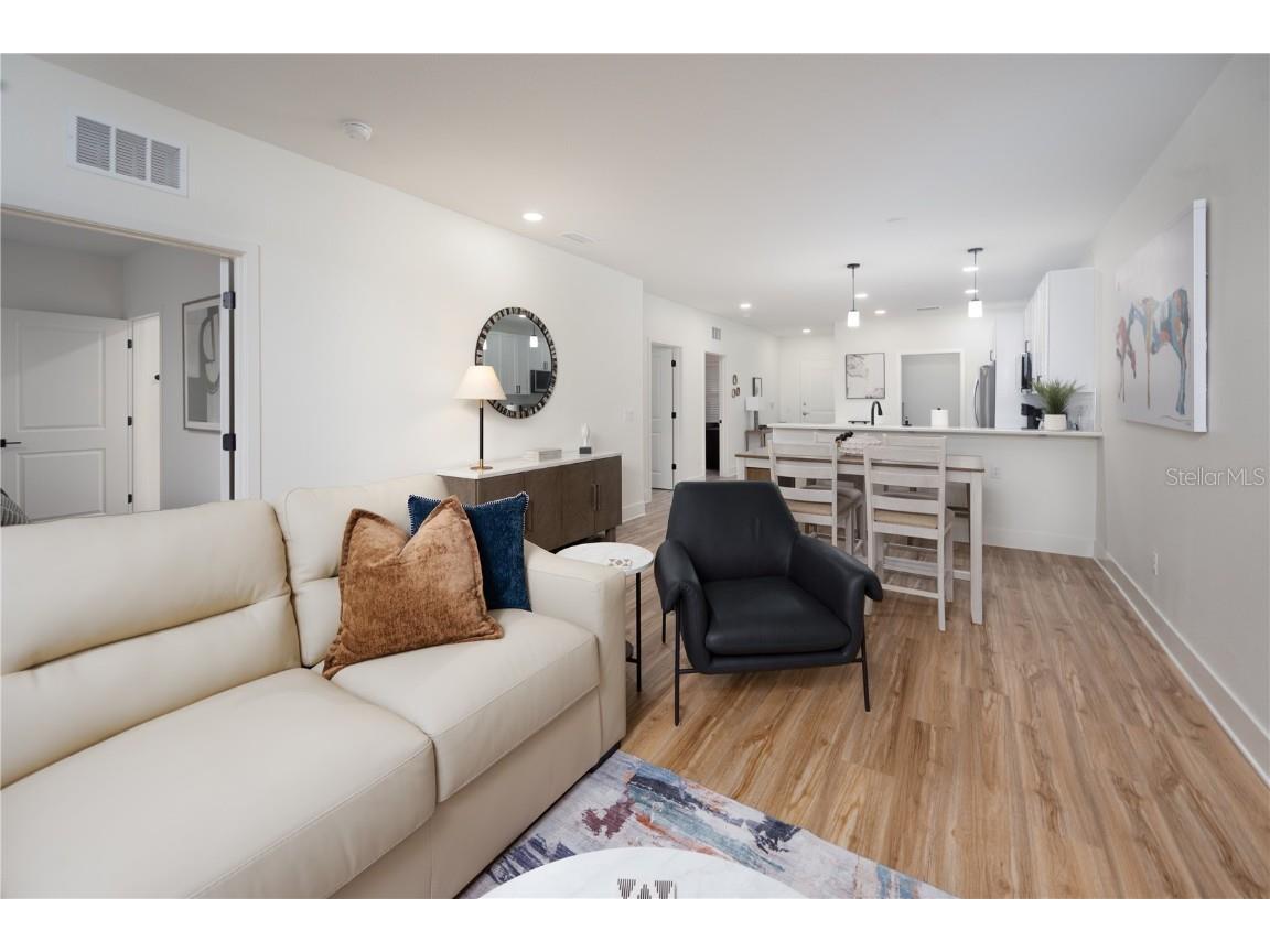 419 SE 1st Avenue #101 Ocala FL 34471 OM654493 image4