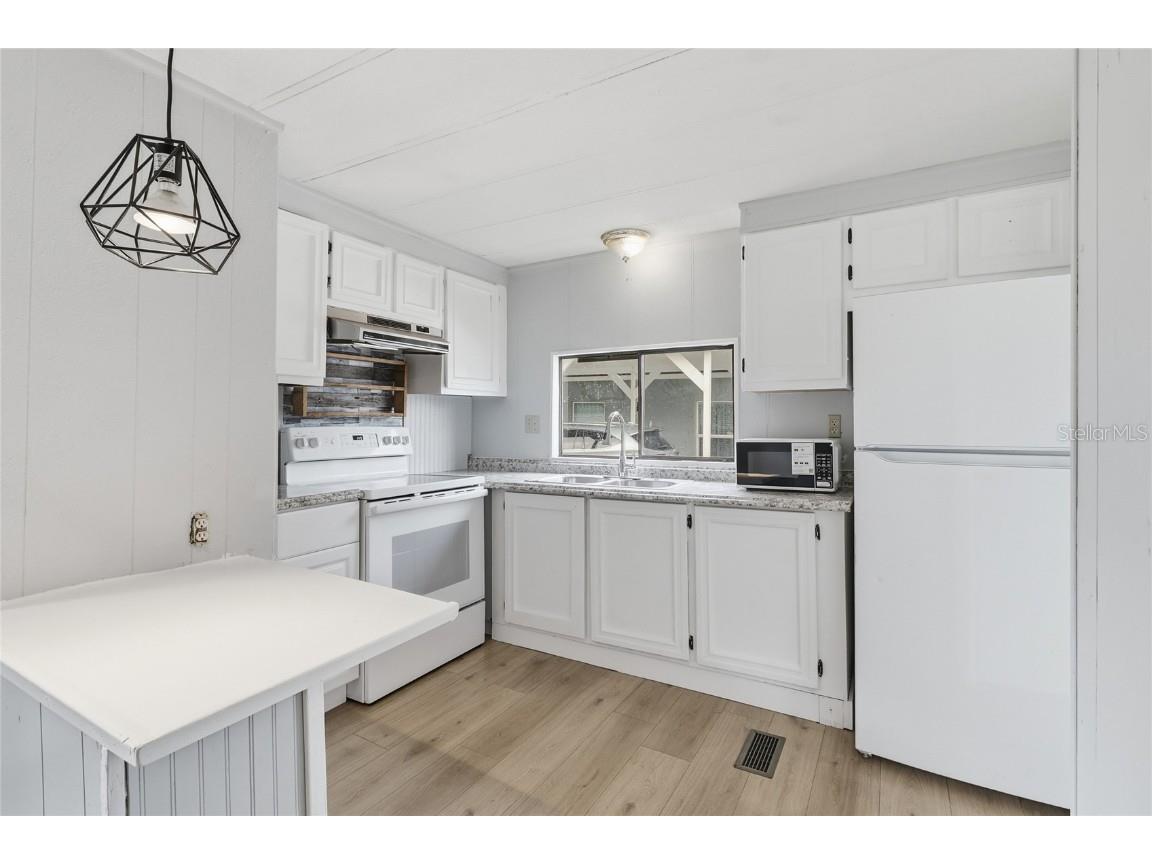 419 Sunrise Boulevard Polk City FL 33868 L4957822 image16