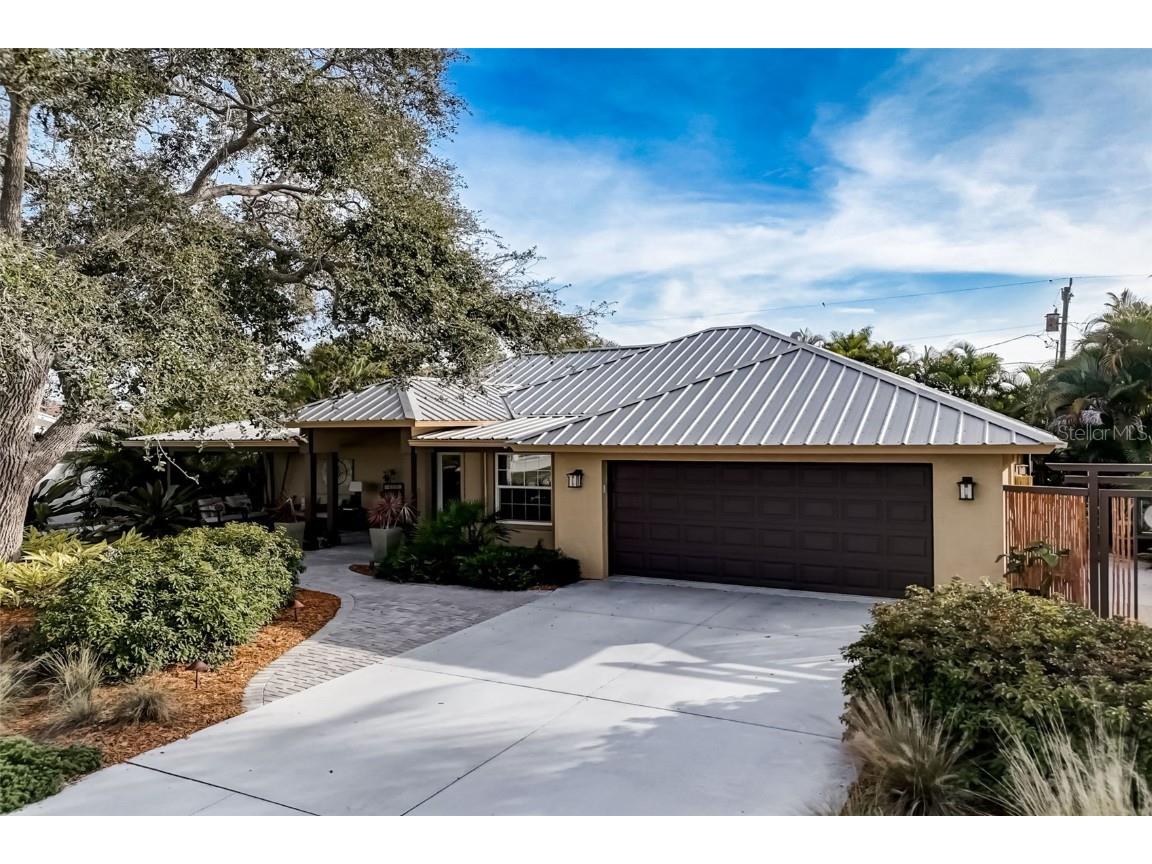 419 Villas Drive Venice FL 34285 N6130302 image1