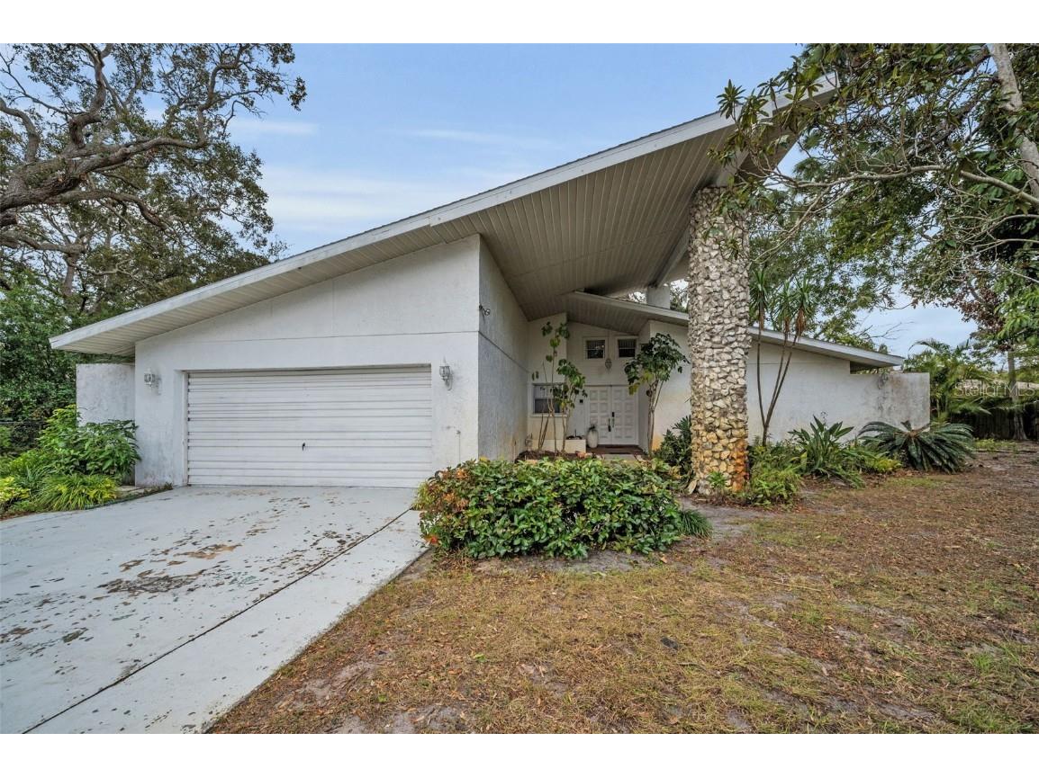 419 Wayfarer Court Tarpon Springs FL 34689 TB8340473 image1