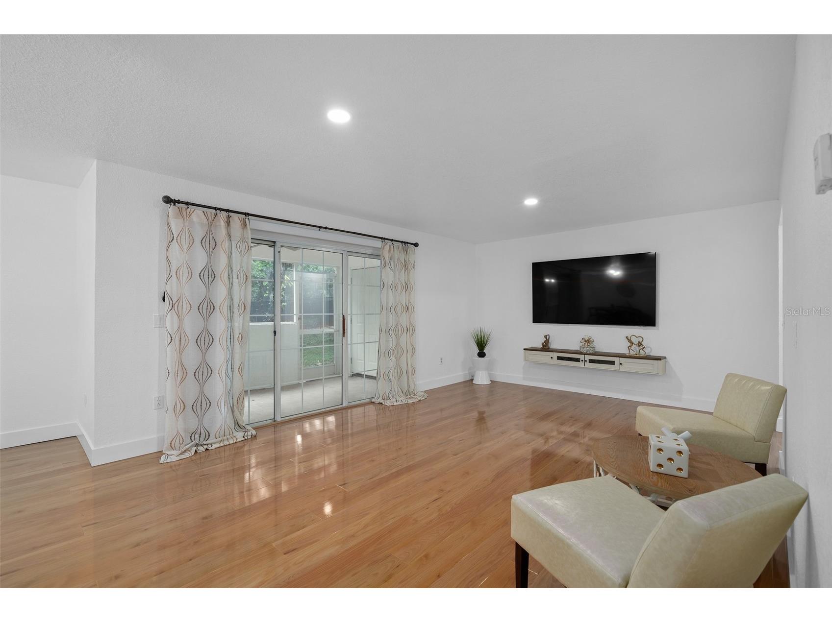 4190 Versailles Drive #4190D Orlando FL 32808 TB8489876 image9