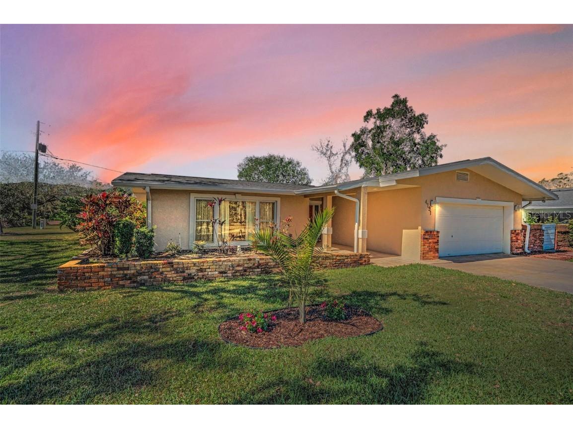 4191 39th Street S Saint Petersburg FL 33711 TB8351620 image1