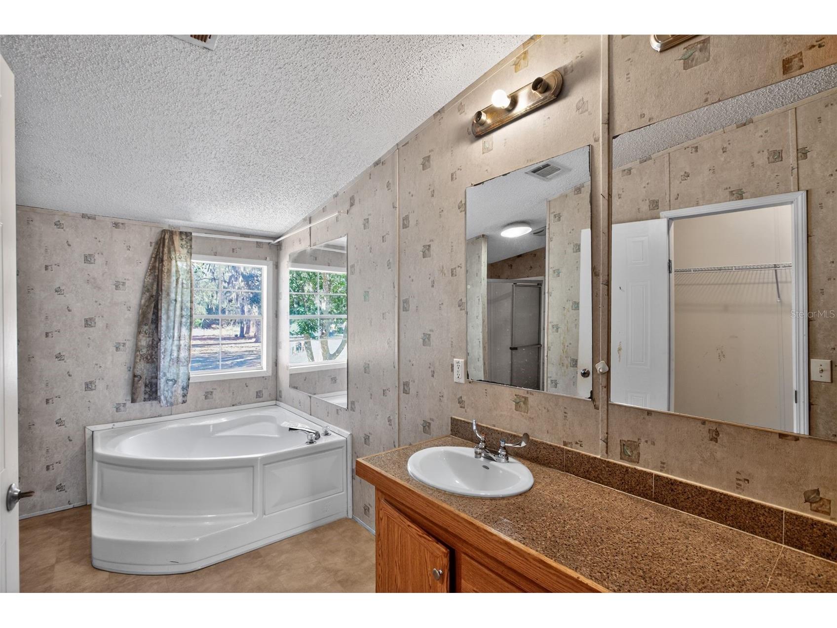 41933 Pine Valley Drive Paisley FL 32767 A4682499 image33