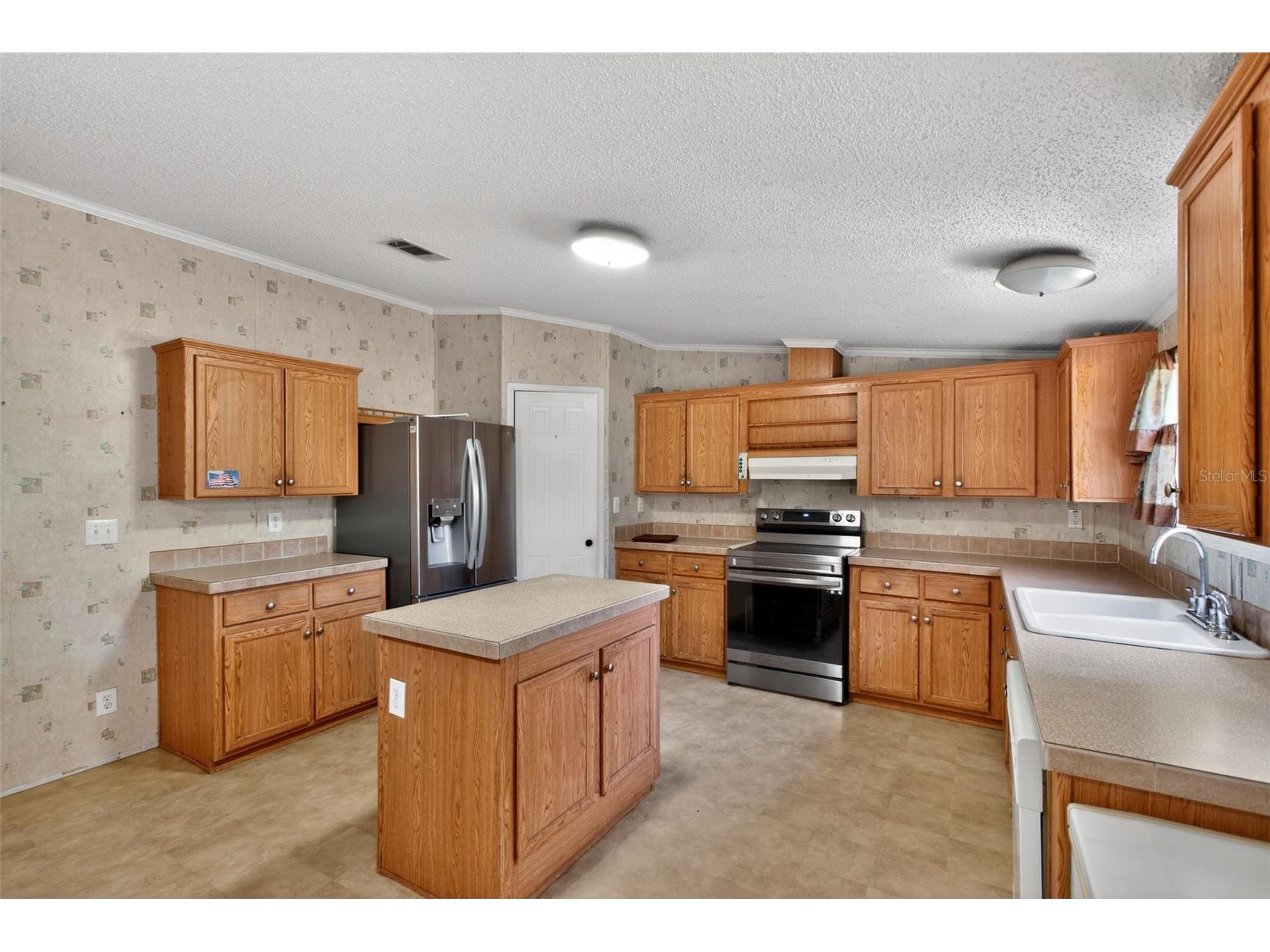 41933 Pine Valley Drive Paisley FL 32767 A4682499 image7