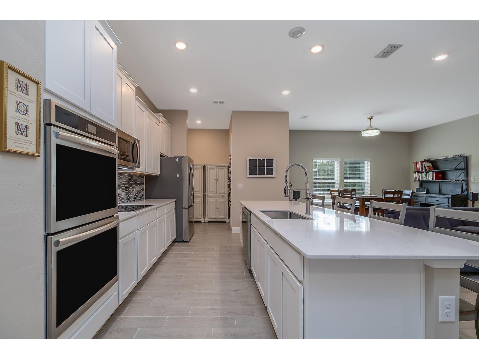 4194 Acoma Drive Ormond Beach FL 32174 V4947598 image2