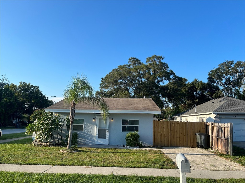 4195 55th Avenue N Saint Petersburg FL 33714 U8213577 image1