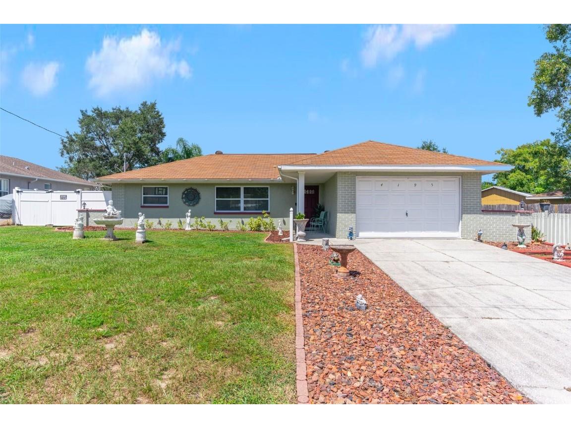 4195 Everett Avenue Spring Hill FL 34609 T3472667 image1