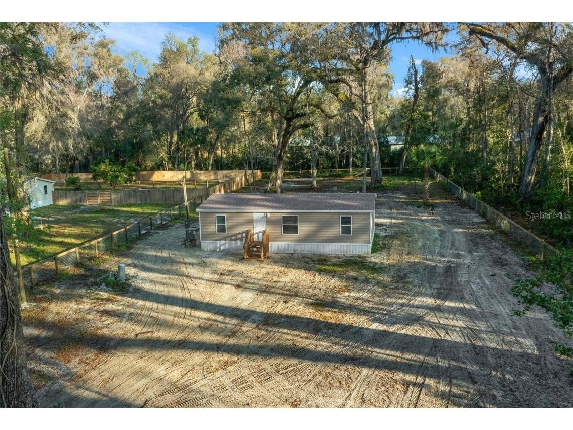 4195 NE 140th Place Anthony FL 32617 OM710229 image1