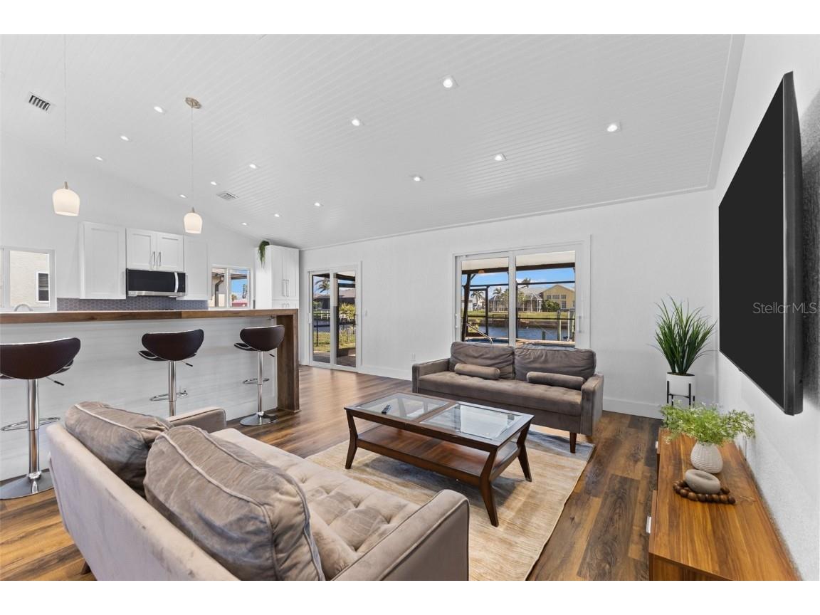 4196 Eastlake Court Port Charlotte FL 33948 A4640033 image8