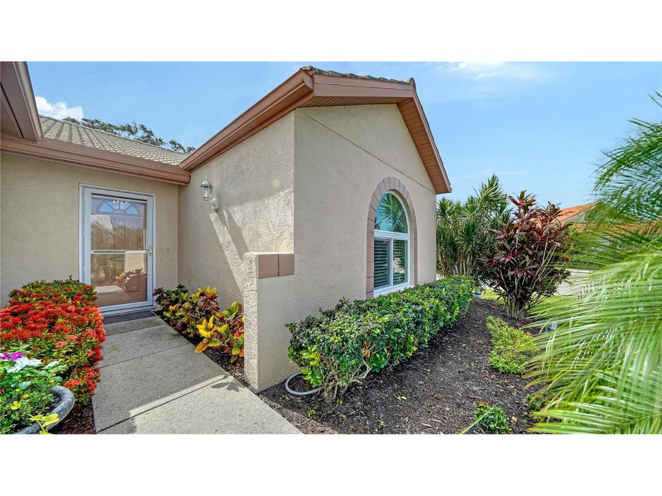 4198 Vallarta Court #3027 Sarasota FL 34233 A4655411 image3