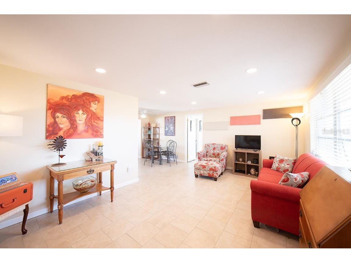 42 Caroll Circle Englewood FL 34223 D6139028 image5