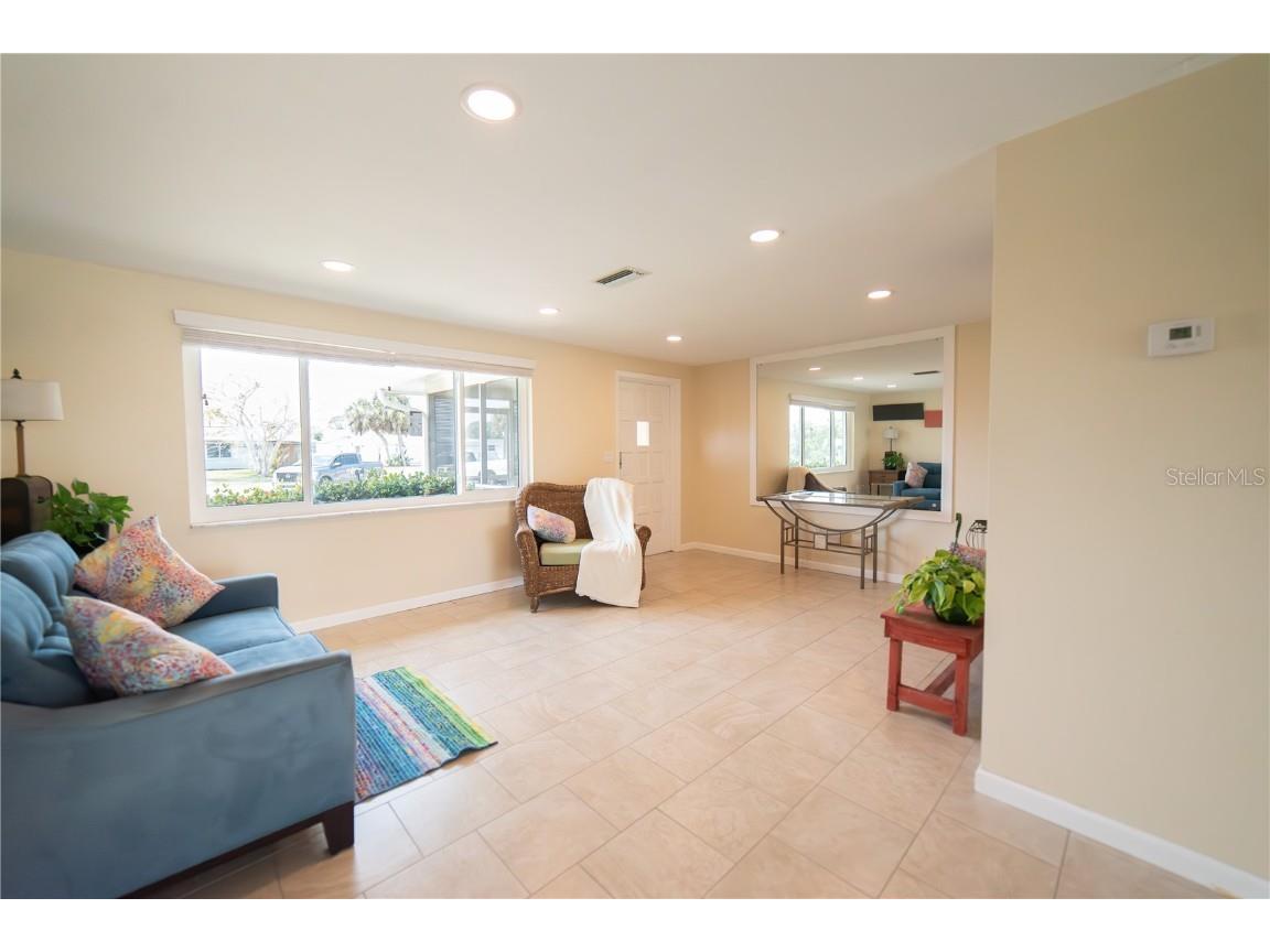 42 Caroll Circle Englewood FL 34223 D6139028 image7