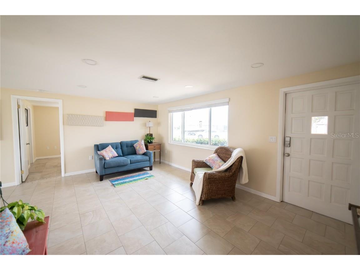 42 Caroll Circle Englewood FL 34223 D6139028 image8