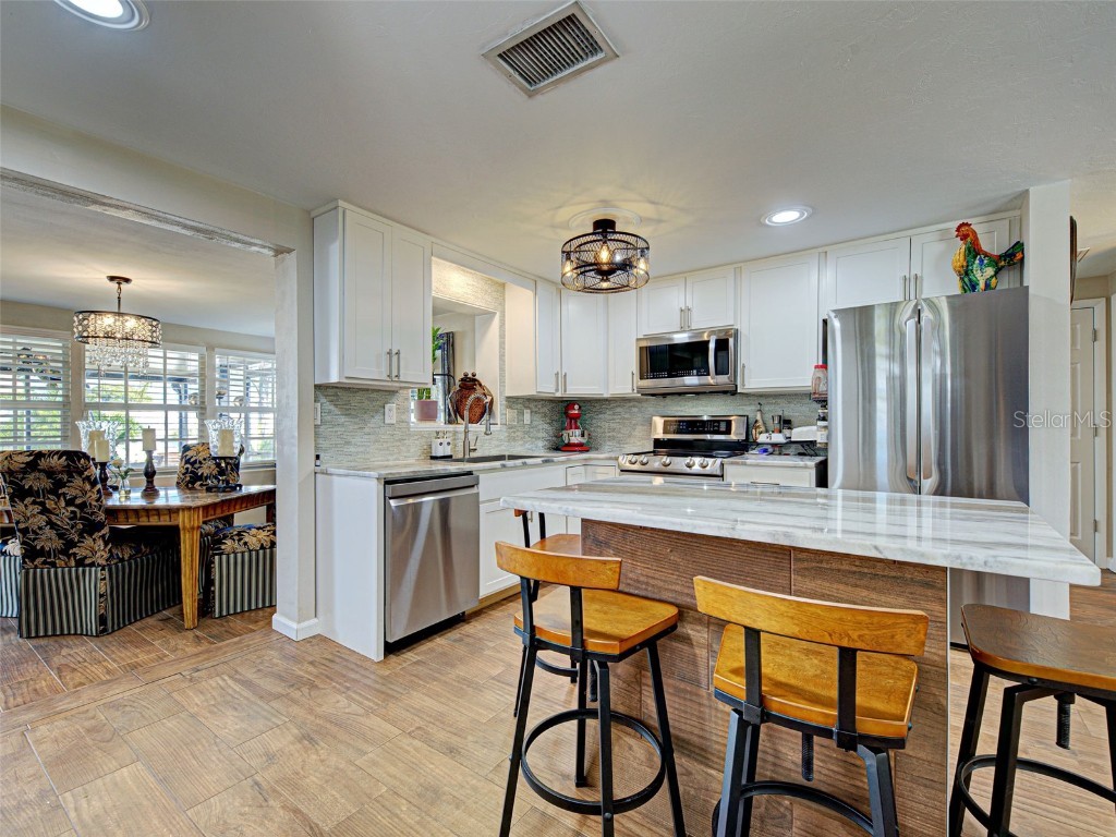 42 E Wentworth Street Englewood FL 34223 N6141397 image15