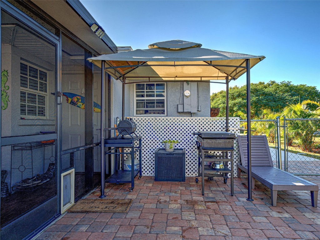 42 E Wentworth Street Englewood FL 34223 N6141397 image36