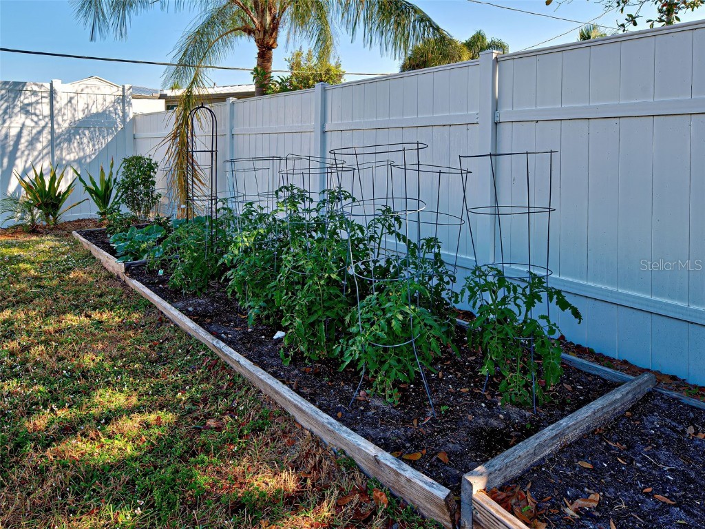 42 E Wentworth Street Englewood FL 34223 N6141397 image45