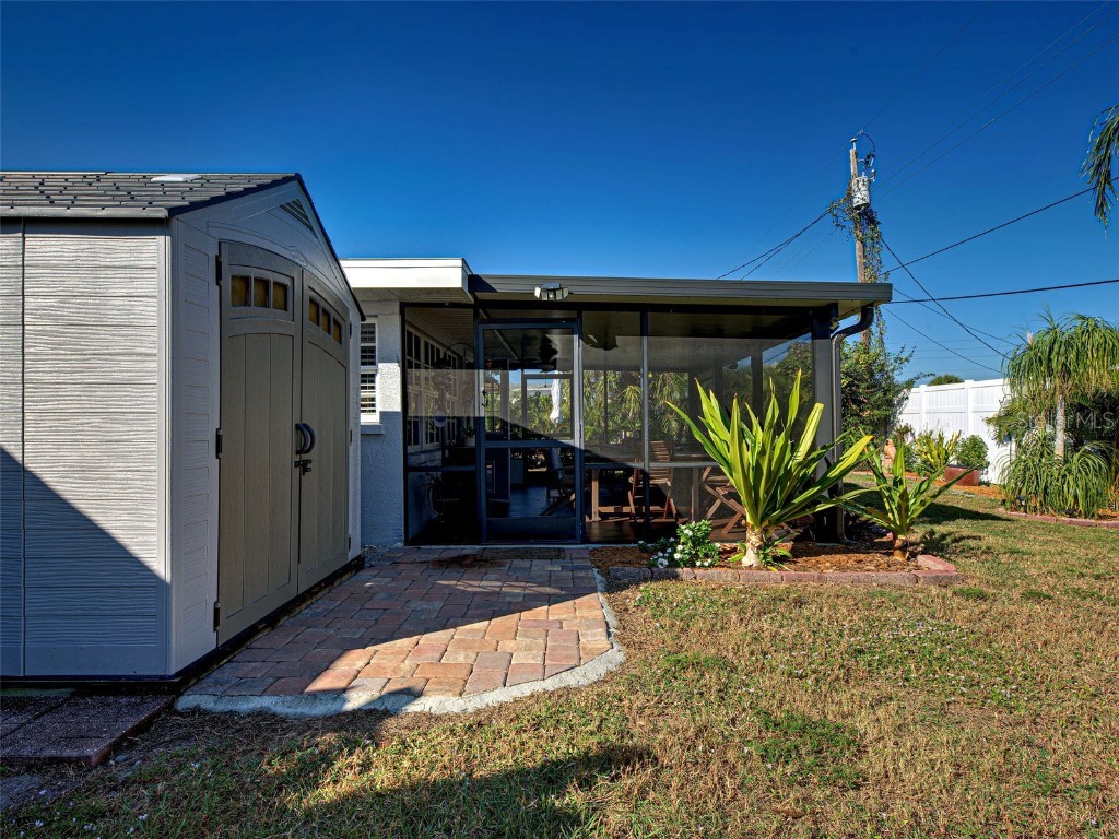 42 E Wentworth Street Englewood FL 34223 N6141397 image47