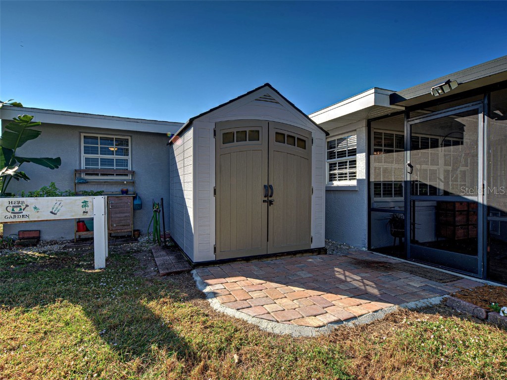 42 E Wentworth Street Englewood FL 34223 N6141397 image48