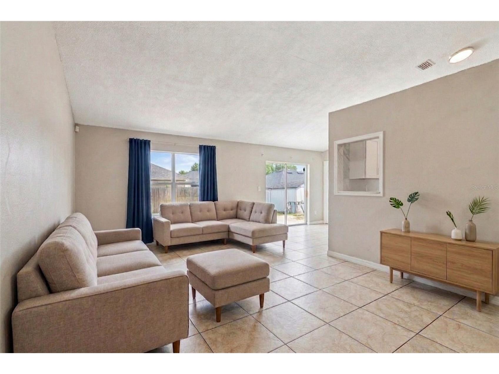 42 Inconnu Dr Poinciana FL 34759 OM722329 image11