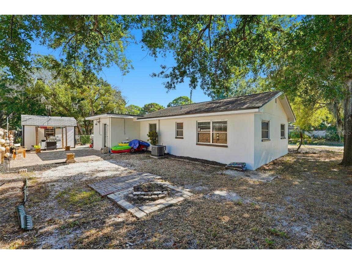 42 Lake Shore Drive Palm Harbor FL 34684 TB8446618 image24