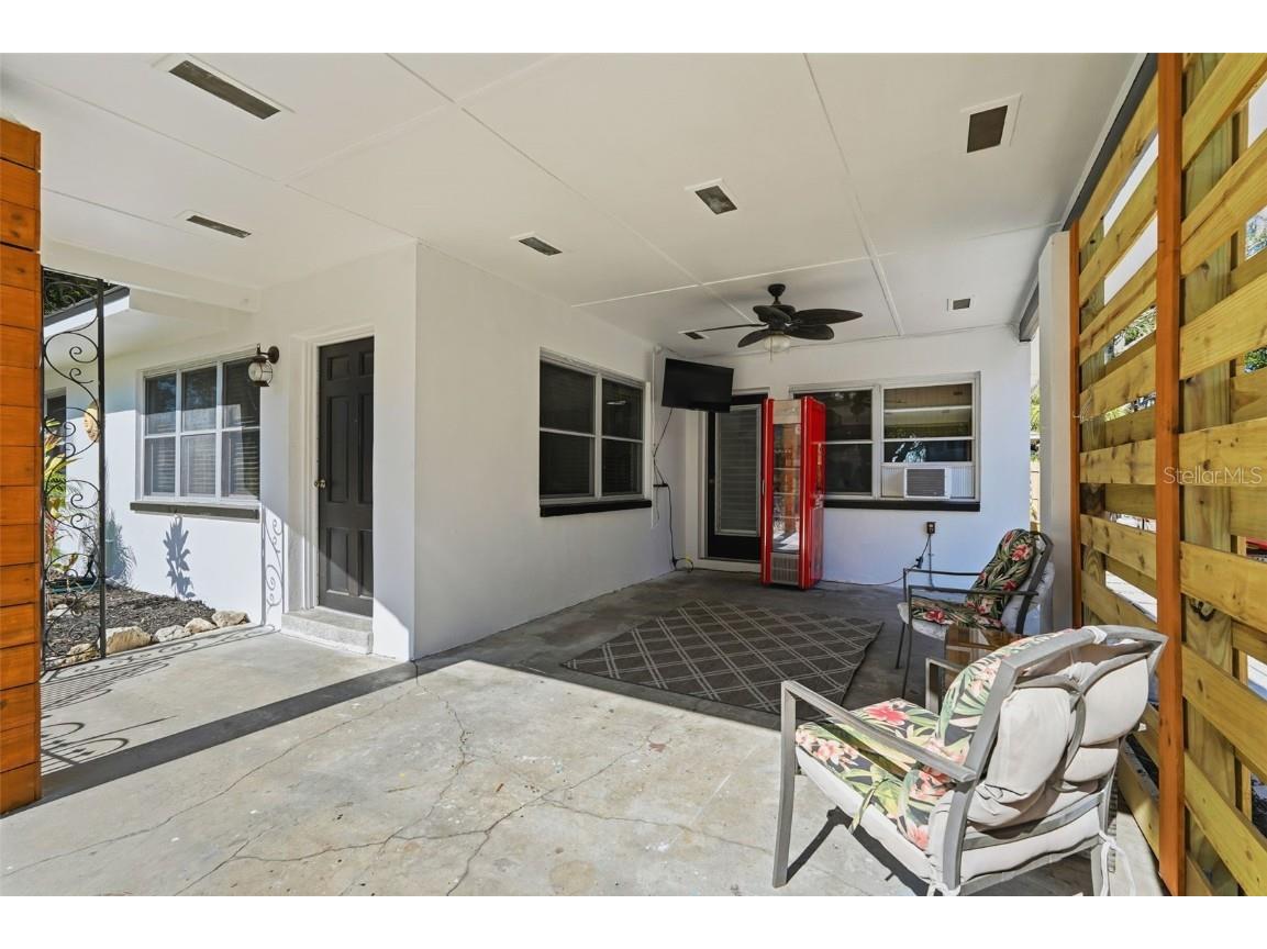 42 Lake Shore Drive Palm Harbor FL 34684 TB8446618 image3