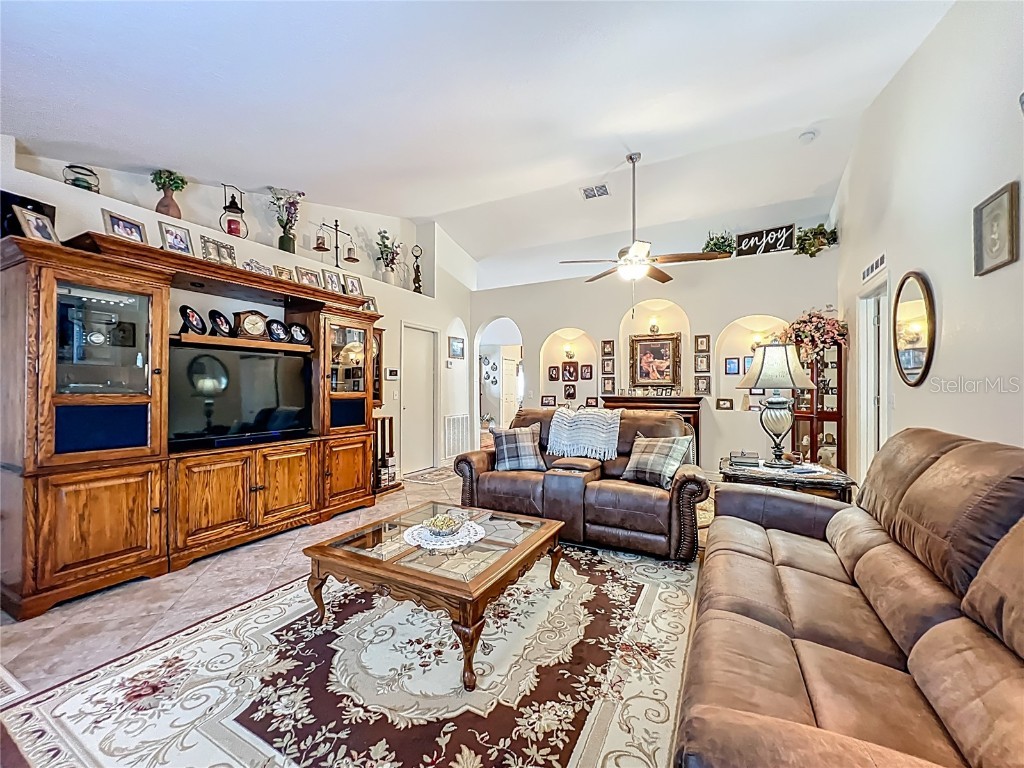 42 Larch Run Ocala FL 34480 V4944555 image3