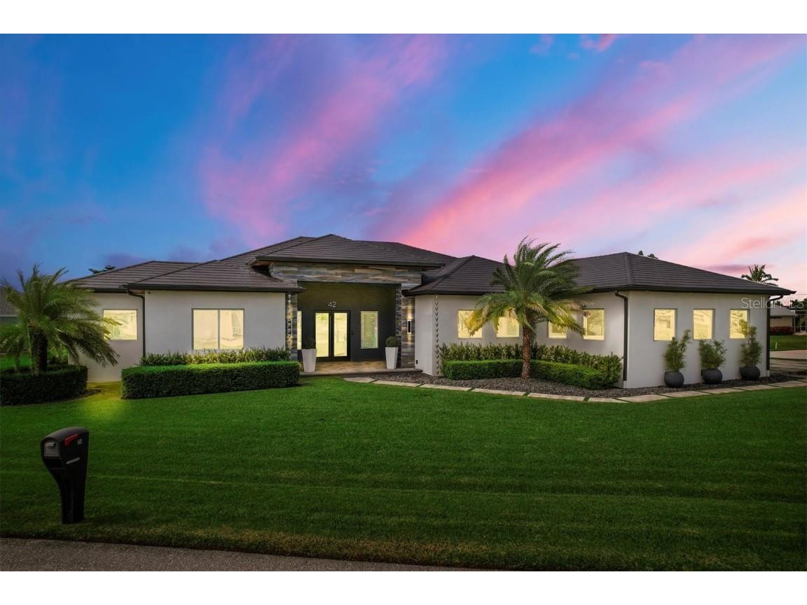 42 Medalist Terrace Rotonda West FL 33947 D6132820 image1