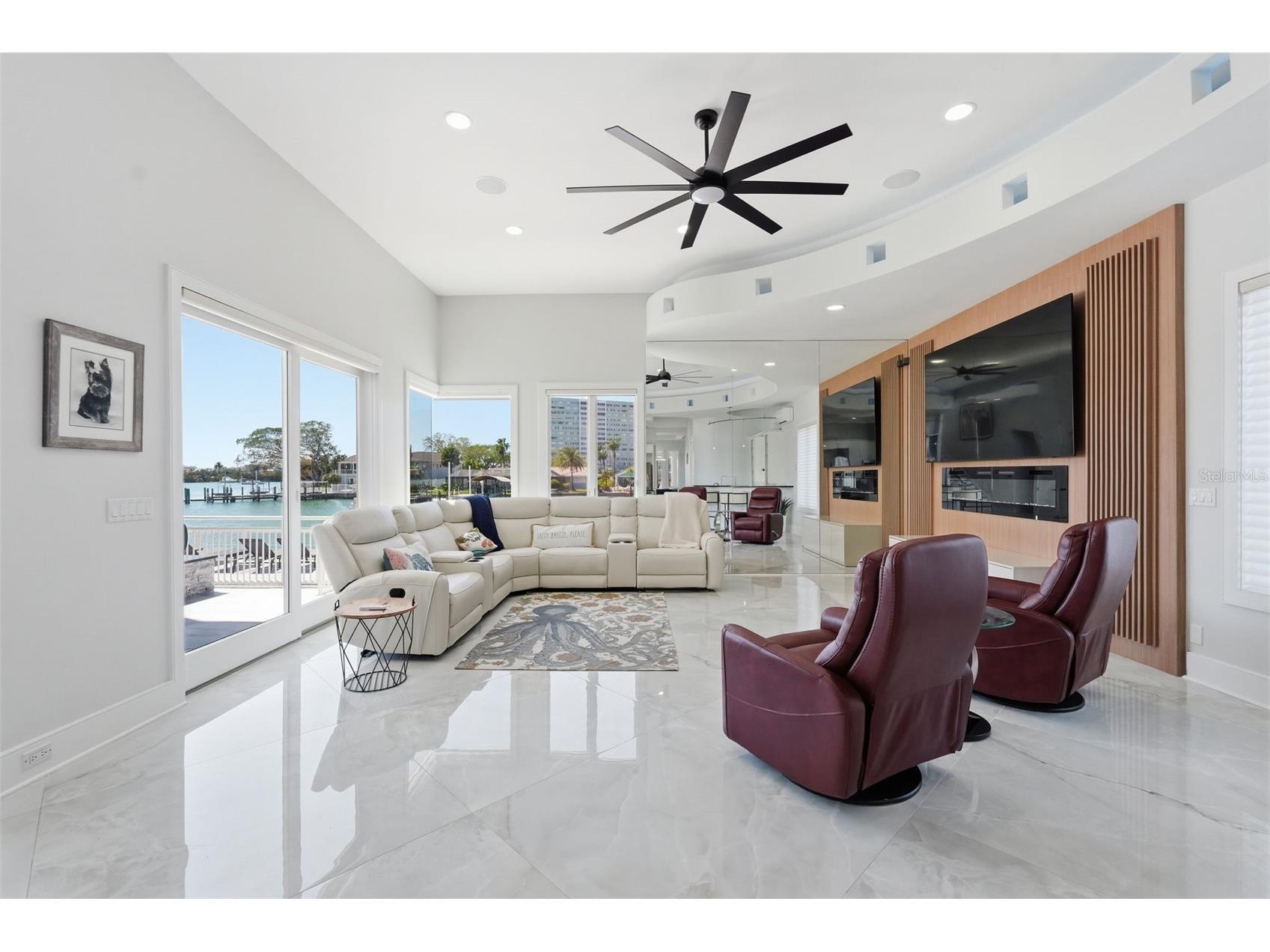 42 Midway Island Clearwater FL 33767 TB8489806 image26