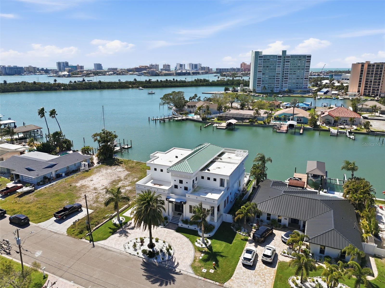 42 Midway Island Clearwater FL 33767 TB8489806 image3