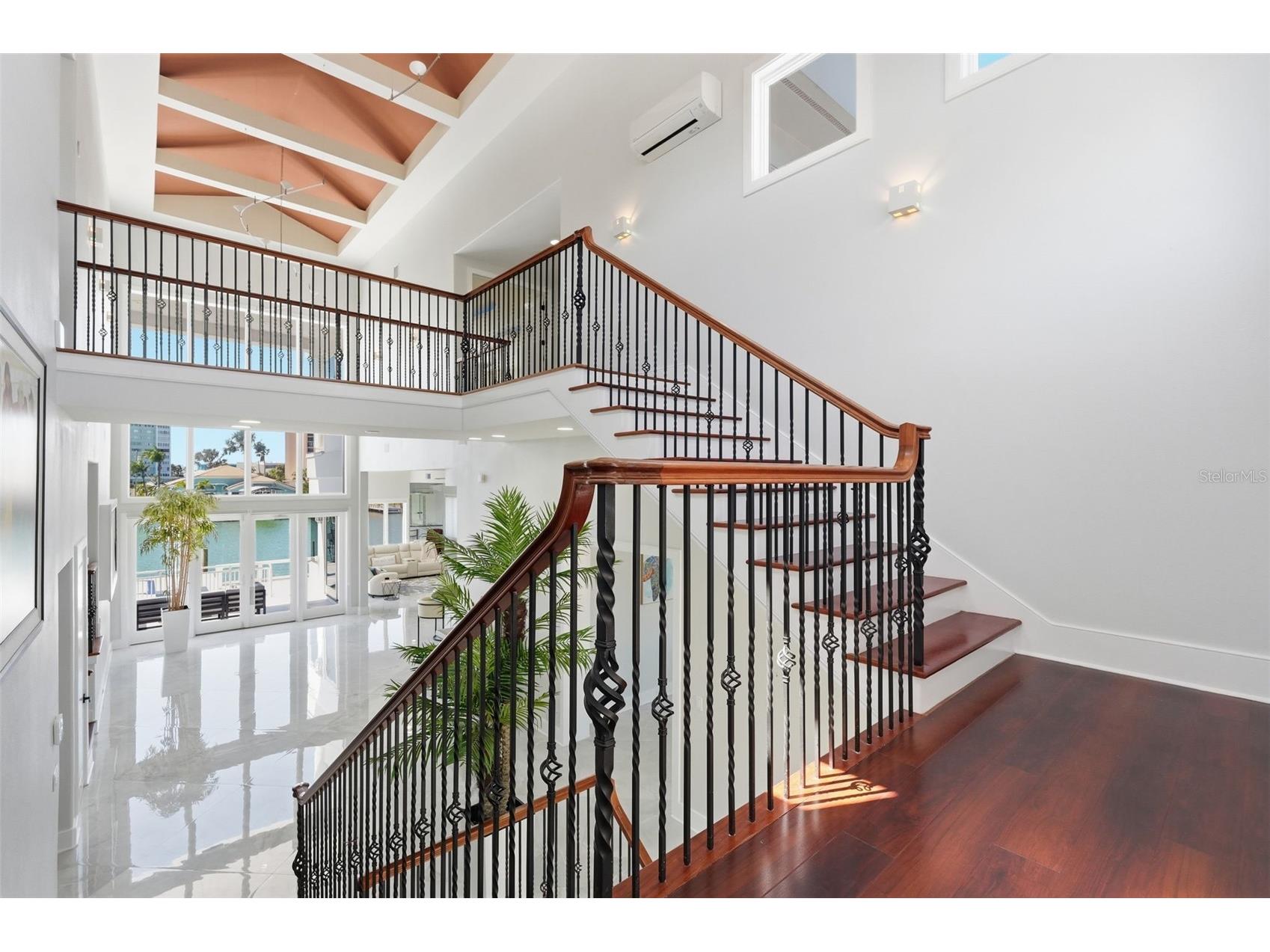 42 Midway Island Clearwater FL 33767 TB8489806 image35