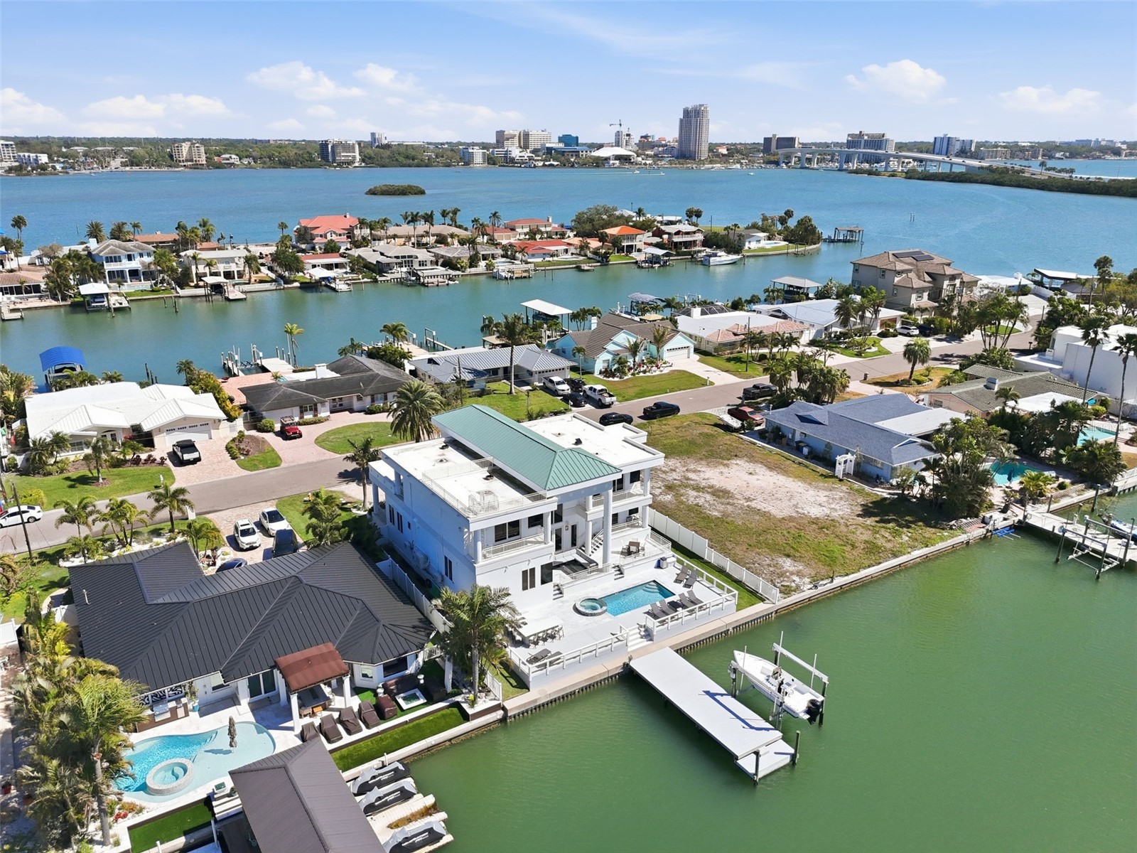 42 Midway Island Clearwater FL 33767 TB8489806 image4