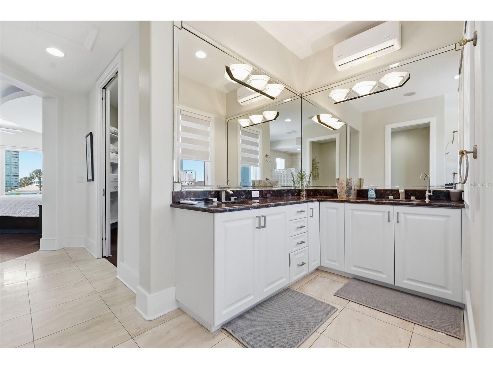 42 Midway Island Clearwater FL 33767 TB8489806 image65