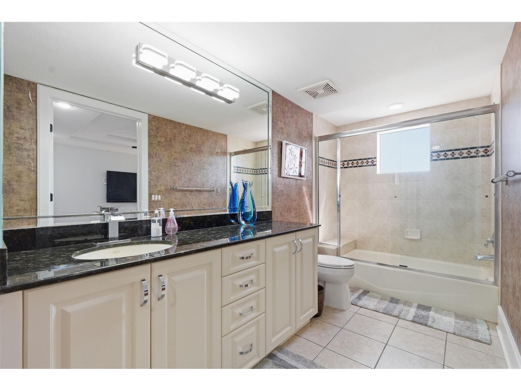 42 Midway Island Clearwater FL 33767 TB8489806 image78