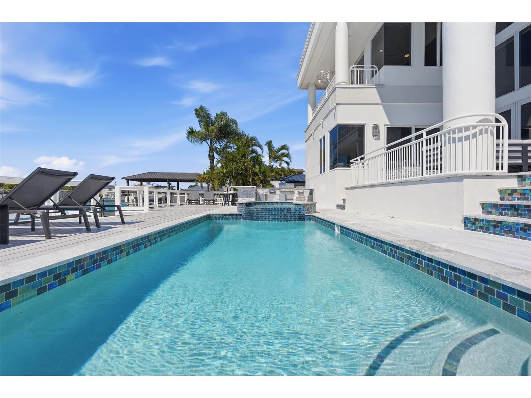 42 Midway Island Clearwater FL 33767 TB8489806 image84