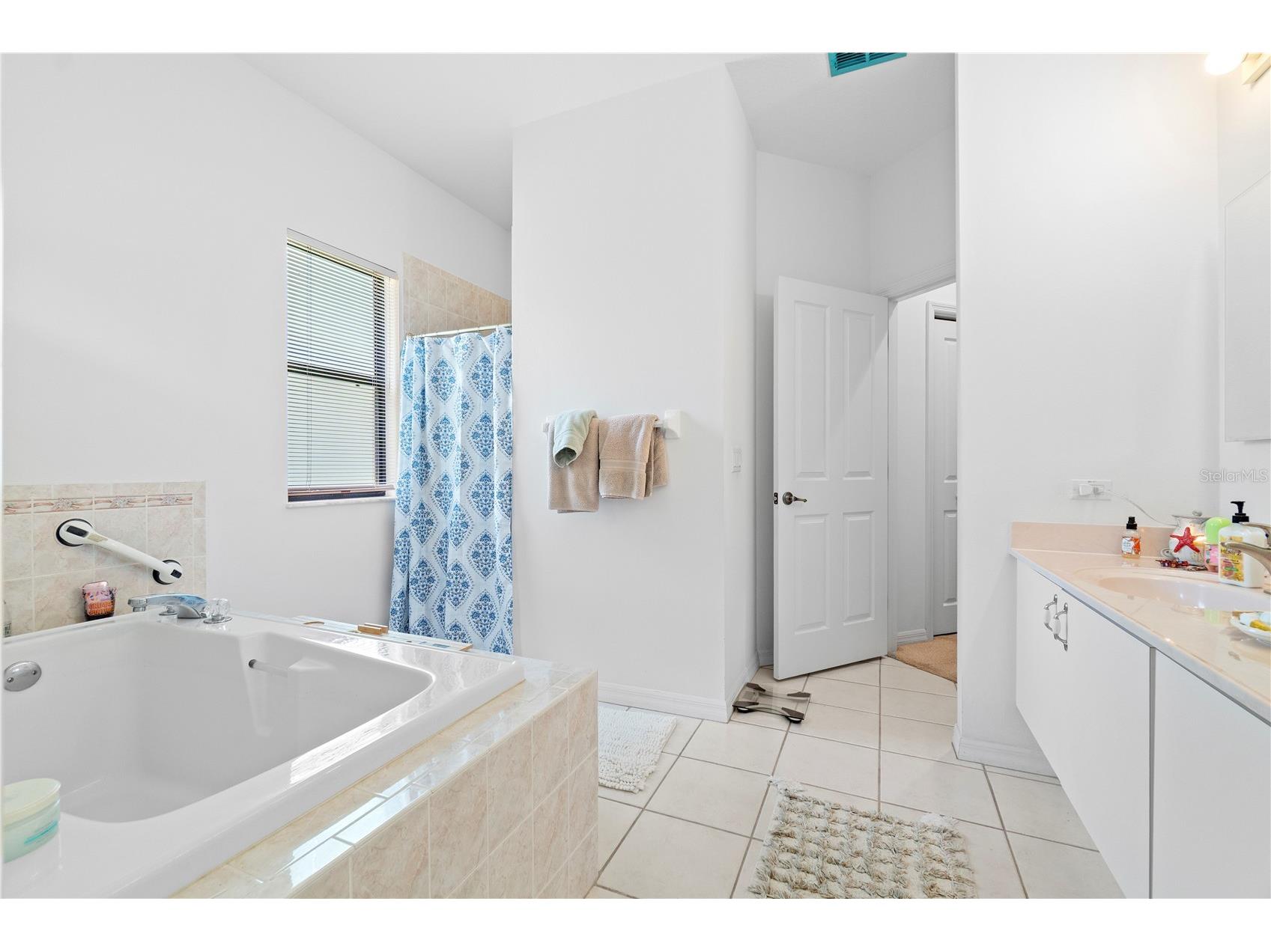 42 Pine Drive Homosassa FL 34446 OM725272 image24