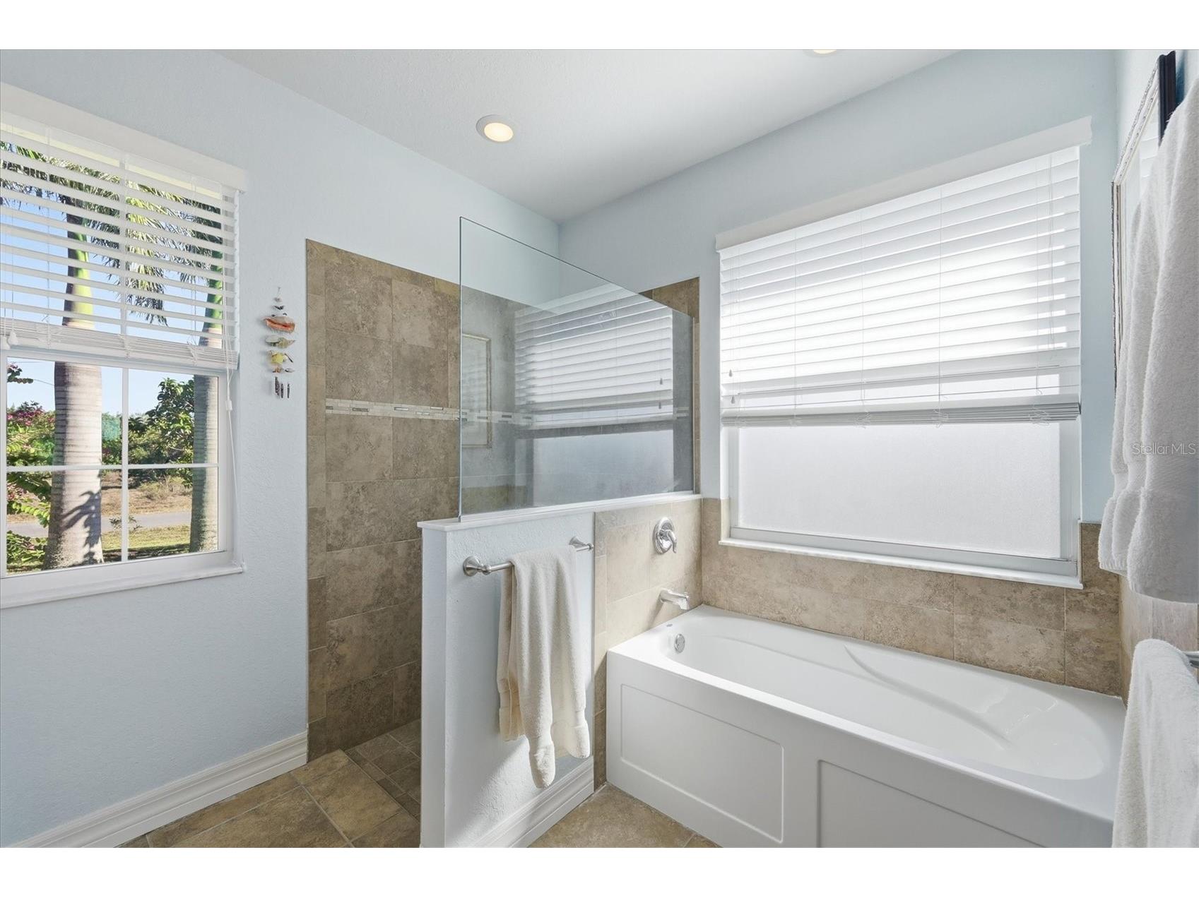 42 Pine Valley Place Rotonda West FL 33947 D6145764 image24