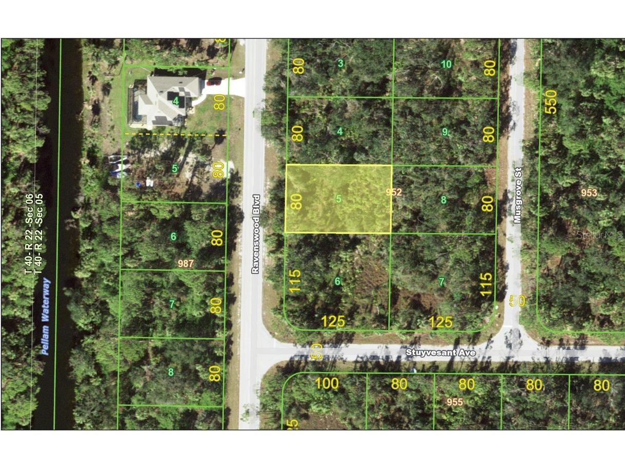 42 Ravenswood Boulevard Port Charlotte FL 33954 C7481830 image1