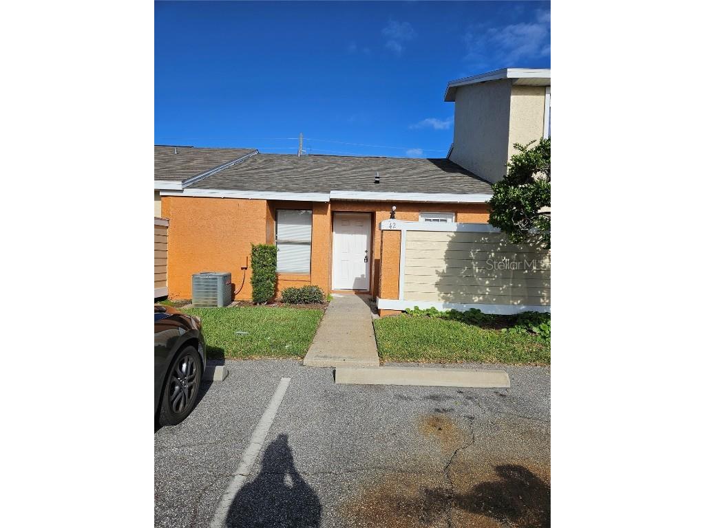 42 Silver Swan Court Kissimmee FL 34743 S5094612 image1