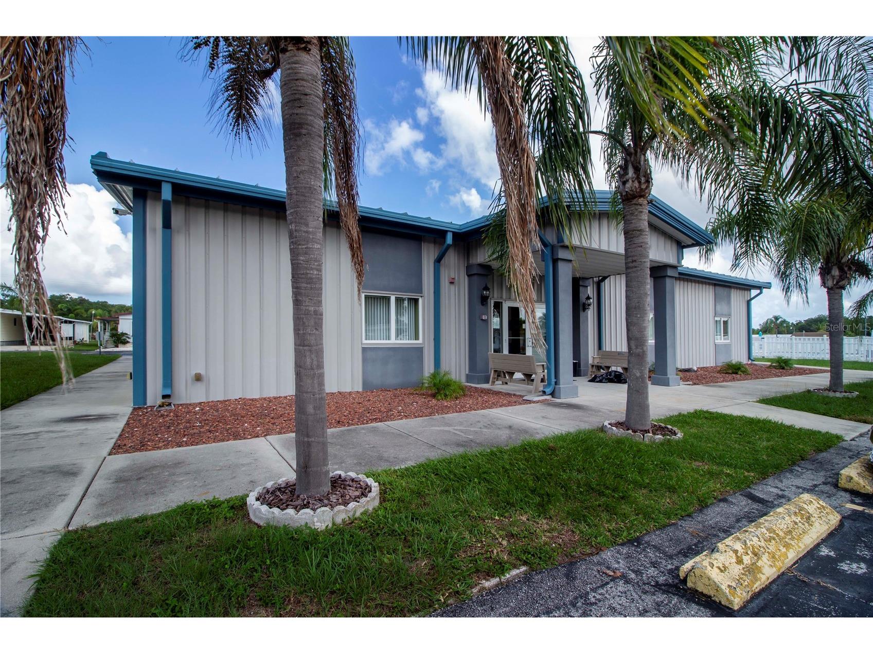 420 49th Street E #116 Palmetto FL 34221 A4679324 image54