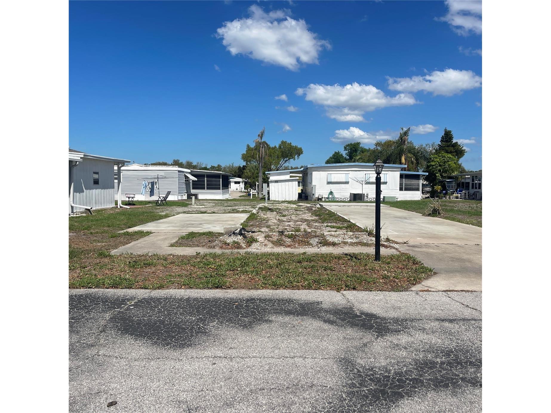 420 49th Street E #13 Palmetto FL 34221 A4686085 image1