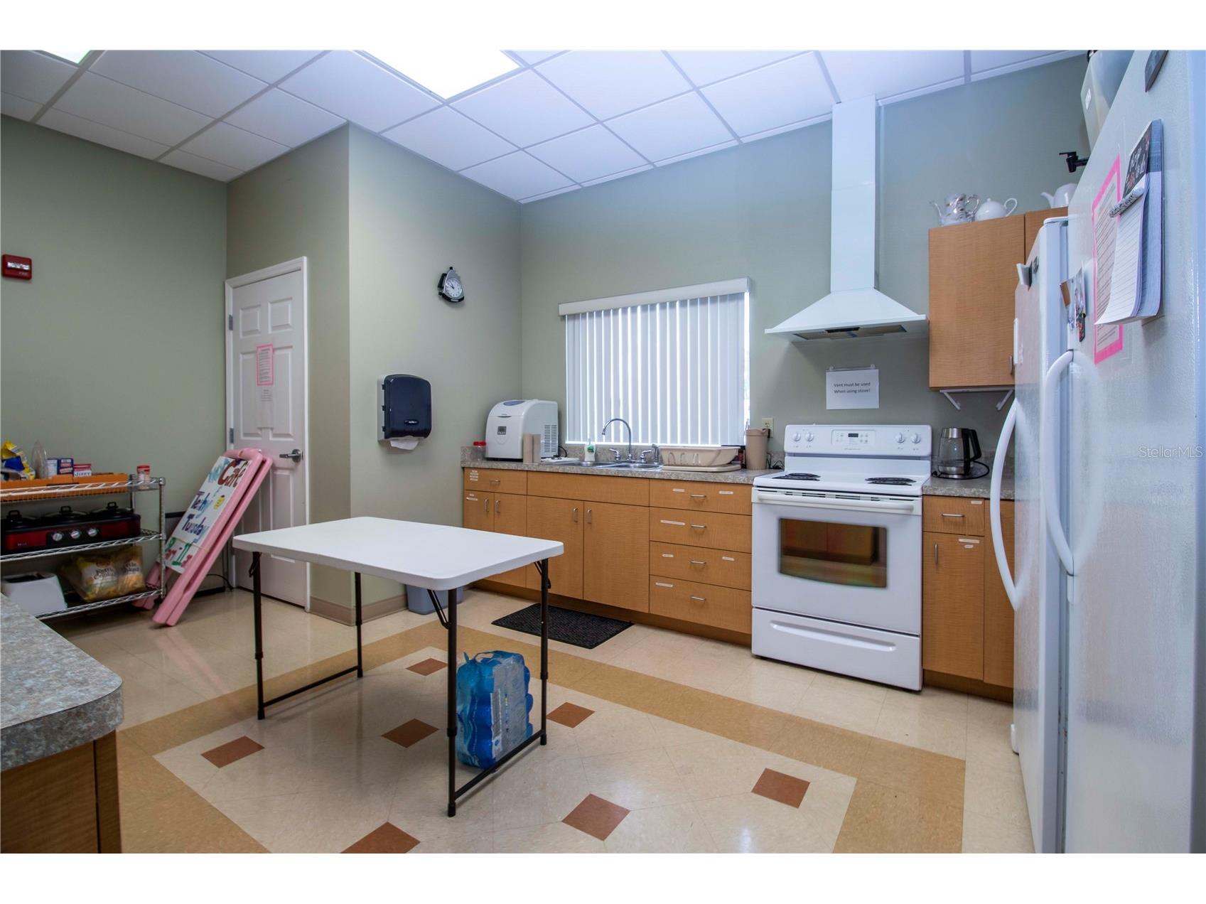 420 49th Street E #13 Palmetto FL 34221 A4686085 image9