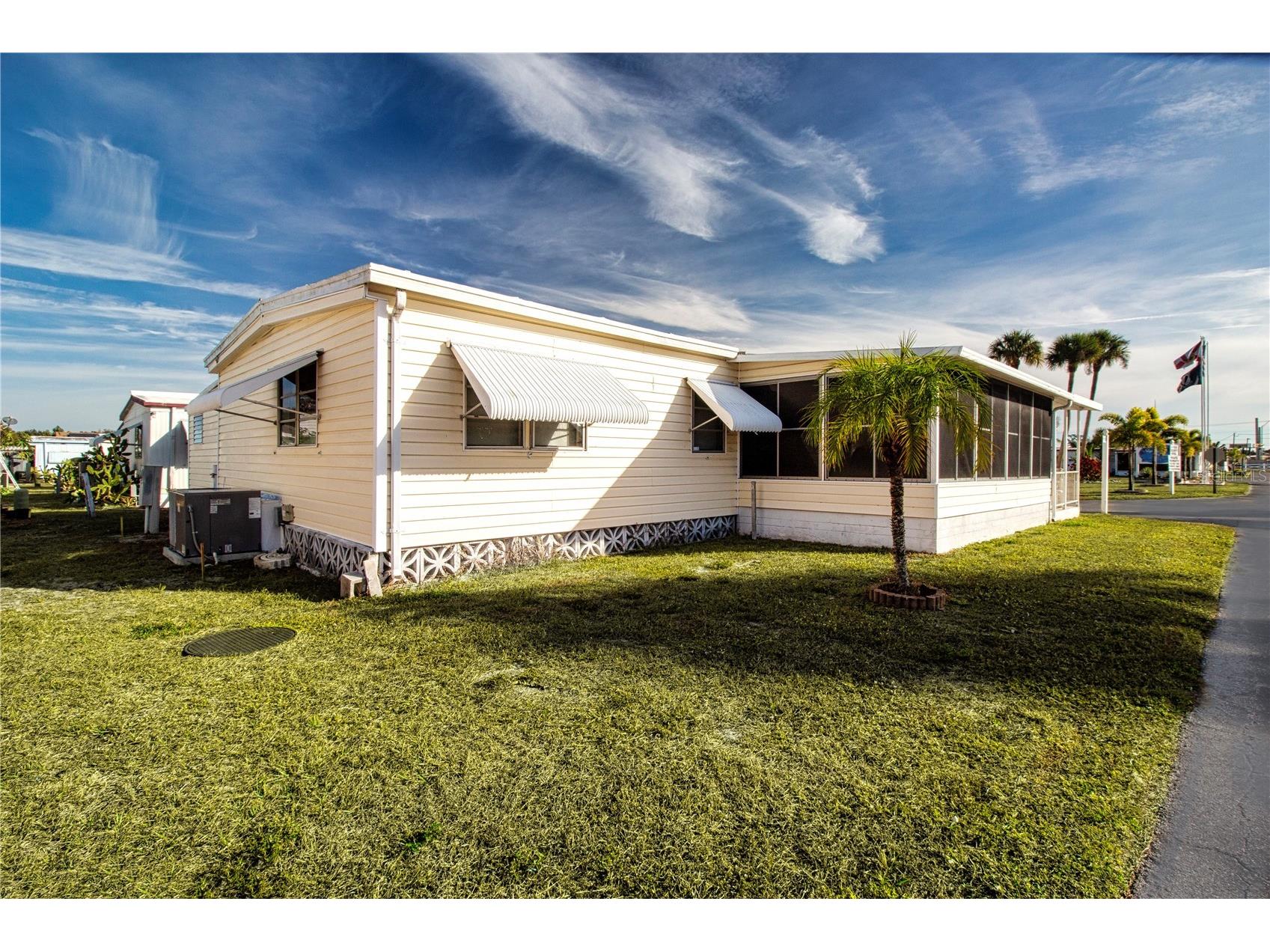 420 49th Street E #145 Palmetto FL 34221 A4676440 image6