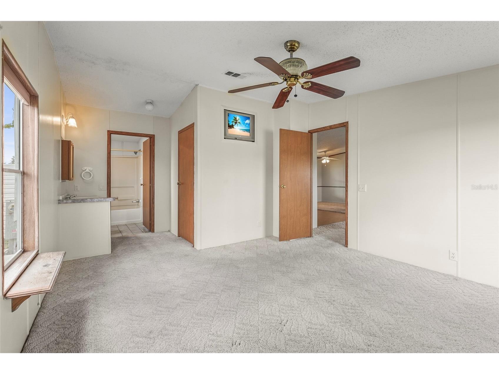 420 49th Street E #48 Palmetto FL 34221 A4678464 image28