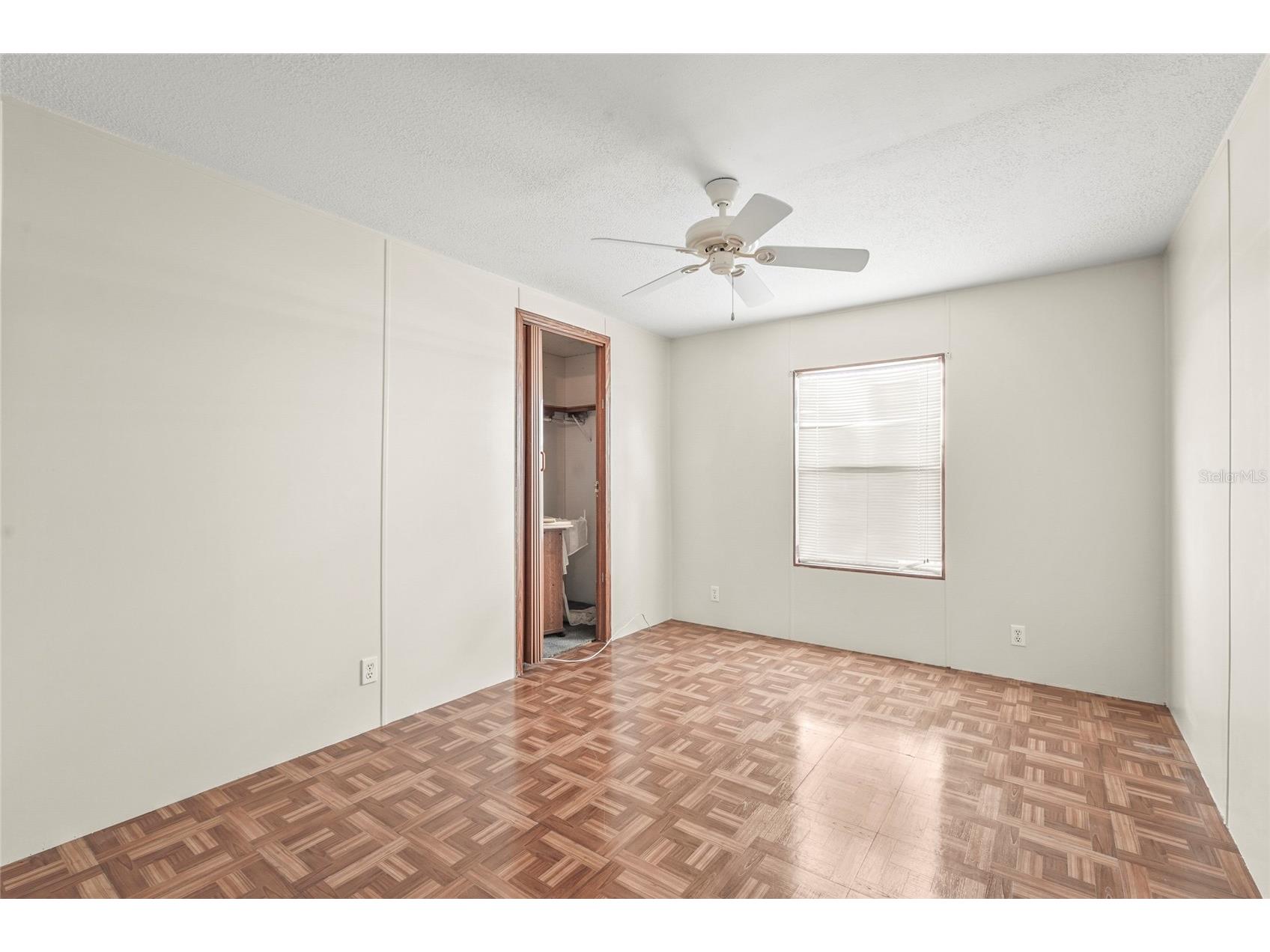 420 49th Street E #48 Palmetto FL 34221 A4678464 image35