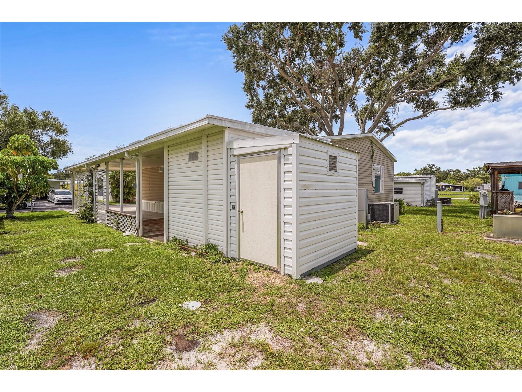 420 49th Street E #48 Palmetto FL 34221 A4678464 image43