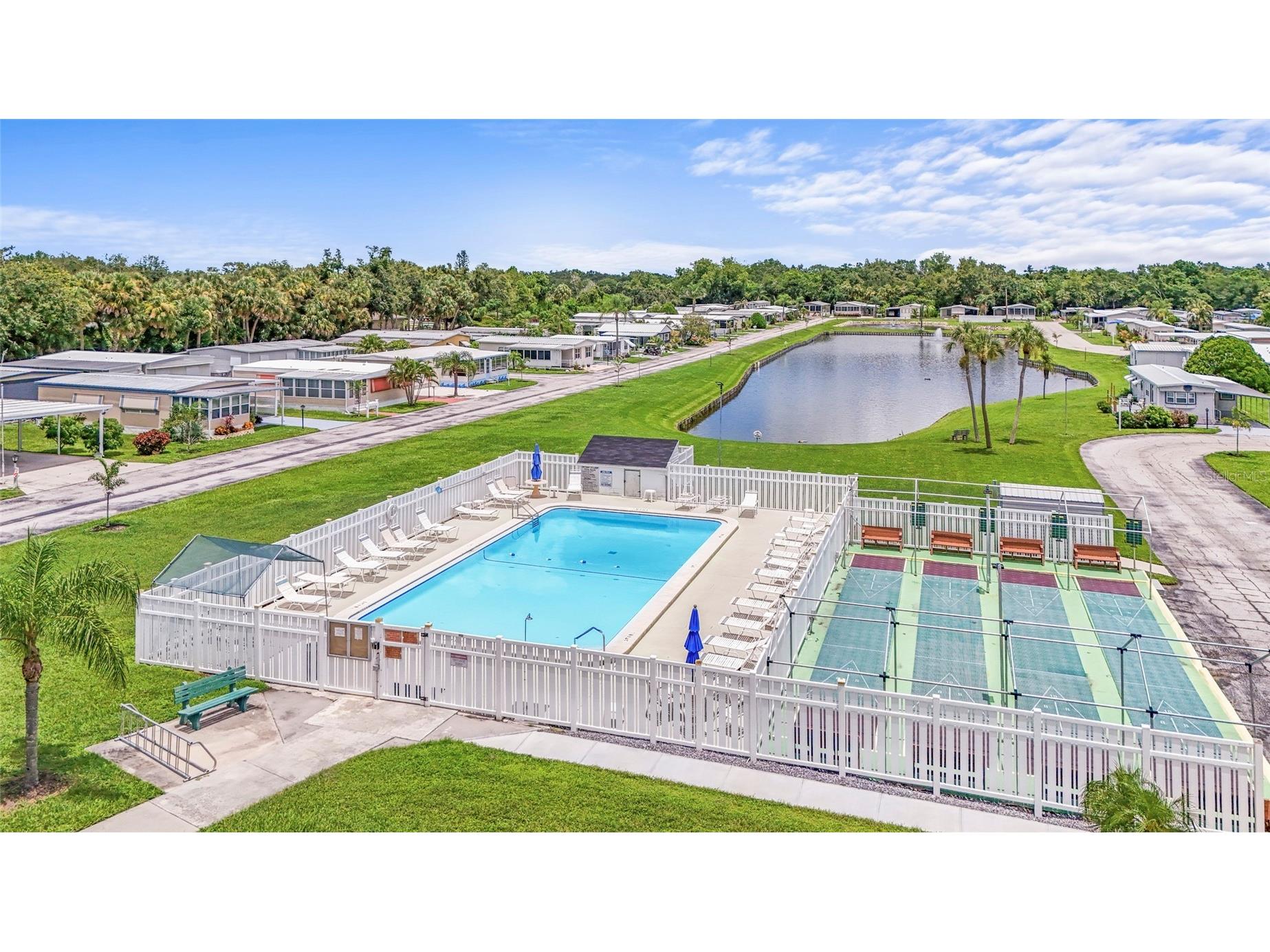 420 49th Street E #48 Palmetto FL 34221 A4678464 image51