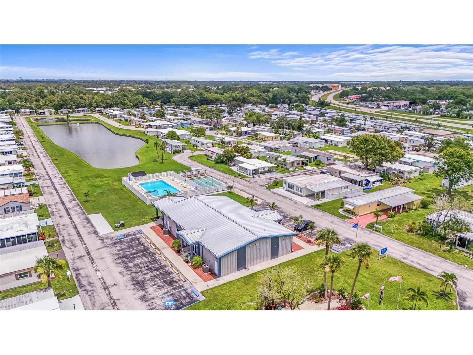 420 49th Street E #48 Palmetto FL 34221 A4678464 image55